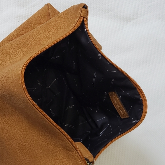 Free People Vegan Leather Tablet Ipad Case Pouch - Picture 8 of 10